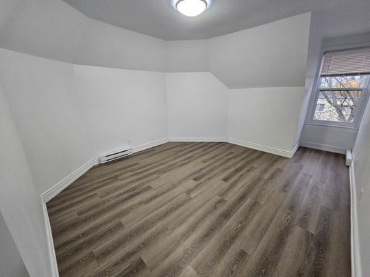 For Lease - 202 Green Street, Cobourg, Ontario - Photo 1