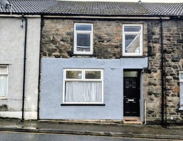 3 bedroom maisonette to rent - Photo 1