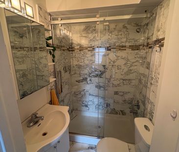 For Lease - 87 Medland Crescent Unit# 1, Toronto, Ontario - Photo 5