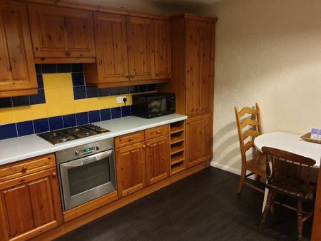 3 bedroom house to rent - Photo 2