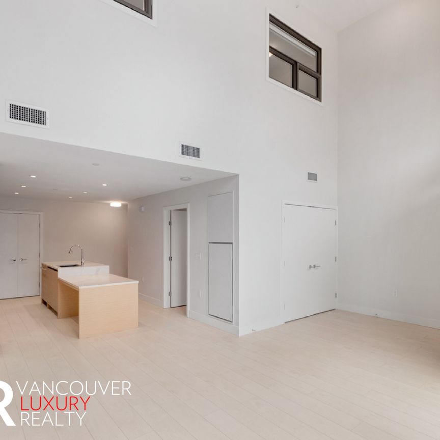 Condo in Vancouver East Side, BC - Photo 1
