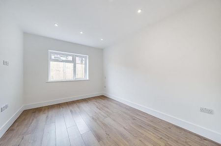 2 bedroom bungalow to rent - Photo 3