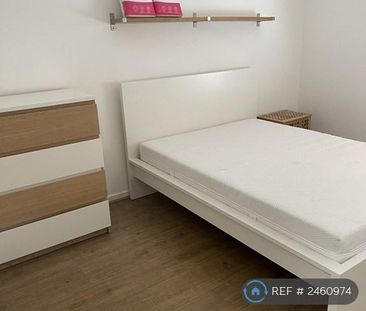 1 bedroom in a house share to rent - Photo 5