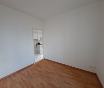 Location Appartement 2 pièces 28m² - Photo 3