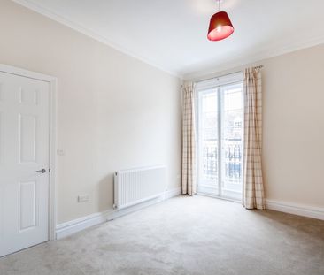 High Street, Banbury - Photo 3