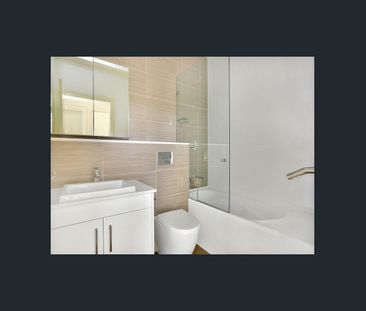 Contemporary lifestyle abode in the popular `Ravina' complex - Photo 3