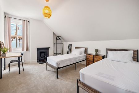 3 Bed Flat, Sackville Gardens, BN3 - Photo 5