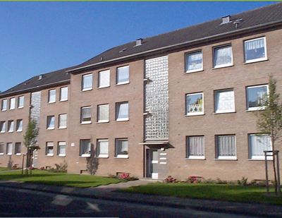 Demnächst frei! 2-Zimmer-Wohnung in Mönchengladbach Rheindahlen - Photo 1