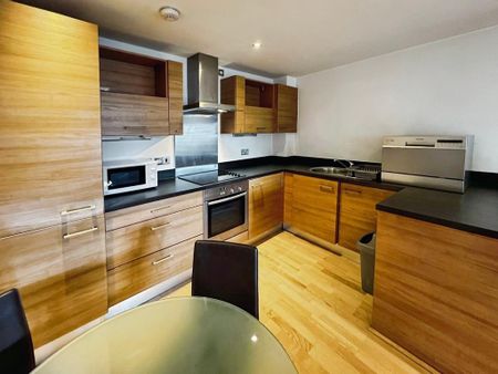 1 bedroom flat to rent - Photo 5