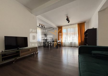 Oferim spre PRIMA inchiere 1/2 duplex renovat complet. - Photo 2