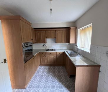 2 bedroom terraced house to rent - Photo 5