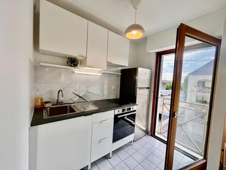 A LOUER - NANTES ST CLEMENT- ST DONATIEN - Appartement 2 pièces MEUBLÉ de 40.14 m² - Photo 5