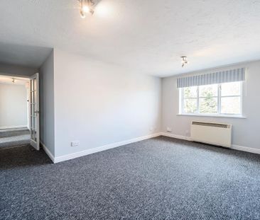 2 bedroom maisonette to rent - Photo 1