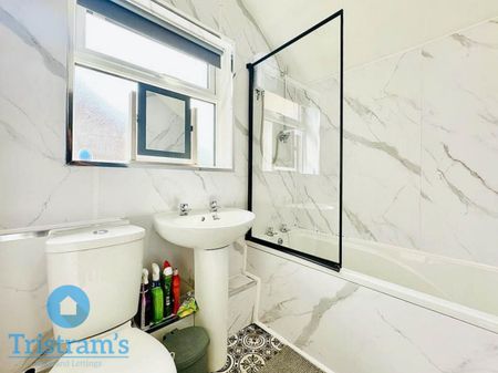 8 bed Semi-Detached House for Rent - Photo 3