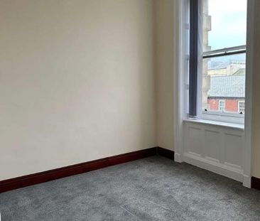 Flat B, Church Street, Fleetwood, FY7 - Photo 5