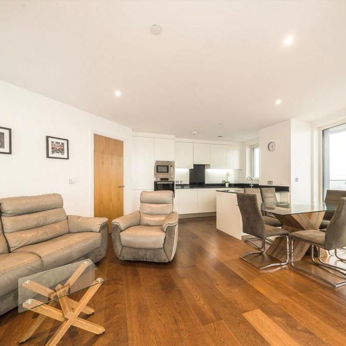 3 bedroom flat to rent - Photo 1