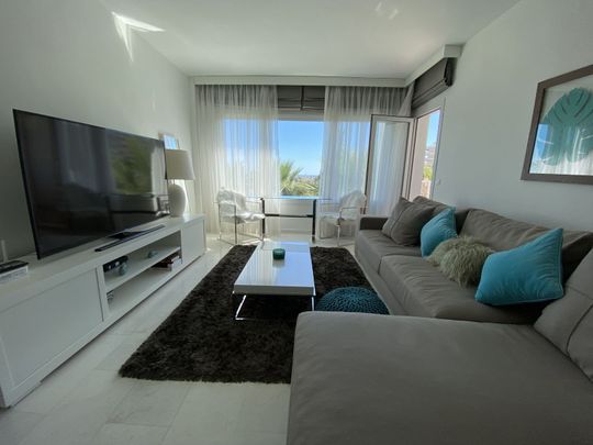 Middle Floor Apartment in Puerto Banús - Photo 1