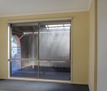 FAMILY HOME WITH LARGE YARD - Photo 4