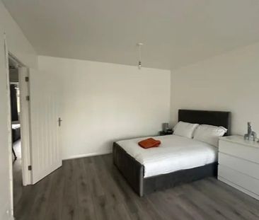 Room in a Shared House, London, E2 - Photo 3