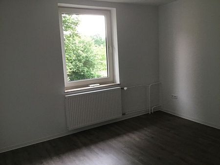 Neue Wohnung, neues Glück! Praktische 3-Zimmer-Wohnung mit Ausblick - Photo 5