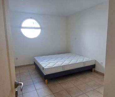 Location Appartement 2 pièces 49m² STE CLOTILDE 97490 - Photo 5
