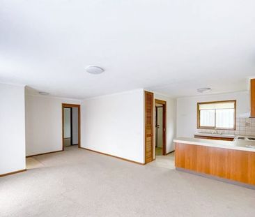 2/23 Nabilla Crescent Strathdale VIC - Photo 4