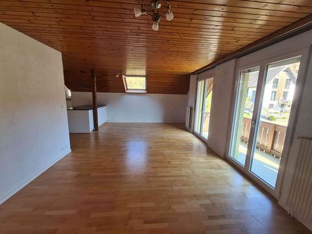 2.5 Zimmer, 75 m², 2. Stock - Photo 2