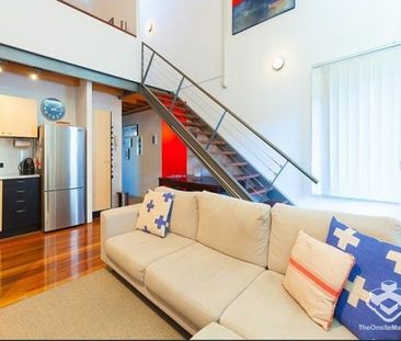 Partially Furnished 2 Bedroom Loft Style Apartment - Photo 1
