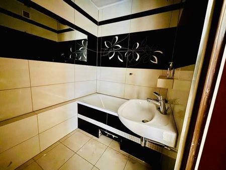 3 pokojowe mieszkanie na Os. Dąbrowszczaków 73.5 m² - Фото 4