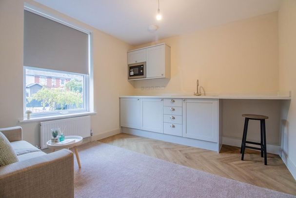 Studio to rent - Photo 1