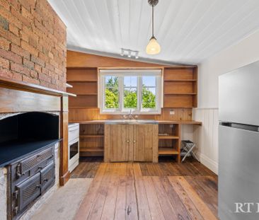 Thinking of selling? Contact our agent - Photo 4