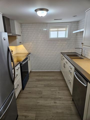 For Lease - 159 Jeffcoat Drive, Toronto, Ontario - Photo 3