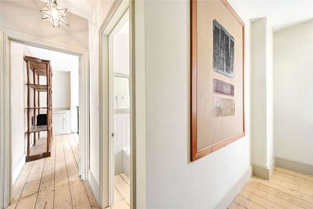 A charming 5 bedroom mews house with a large terrace - Photo 4