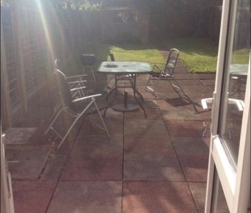 Room in a Shared House, Bessborough Road, HA1 - Photo 2