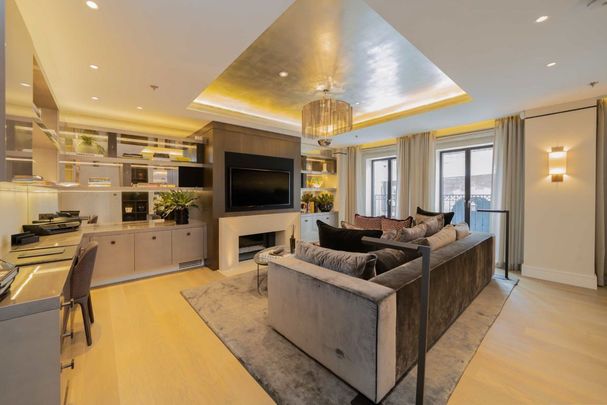 Arlington Street, St Jamess, SW1A - Photo 1