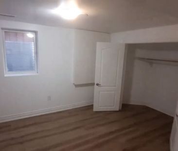 For Lease - 5174 Sundial Court Unit# Basement, Mississauga, Ontario - Photo 2