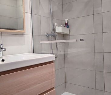 Location Appartement 3 pièces 71m² AVIGNON 84000 - Photo 6