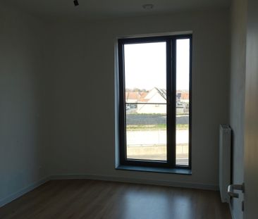 Instapklaar recent appartement met terras, kelderberging en ondergr... - Foto 4