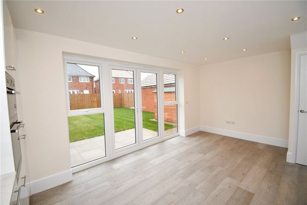 Joiner Grove, CH66 4DN, Ellesmere Port - Photo 1