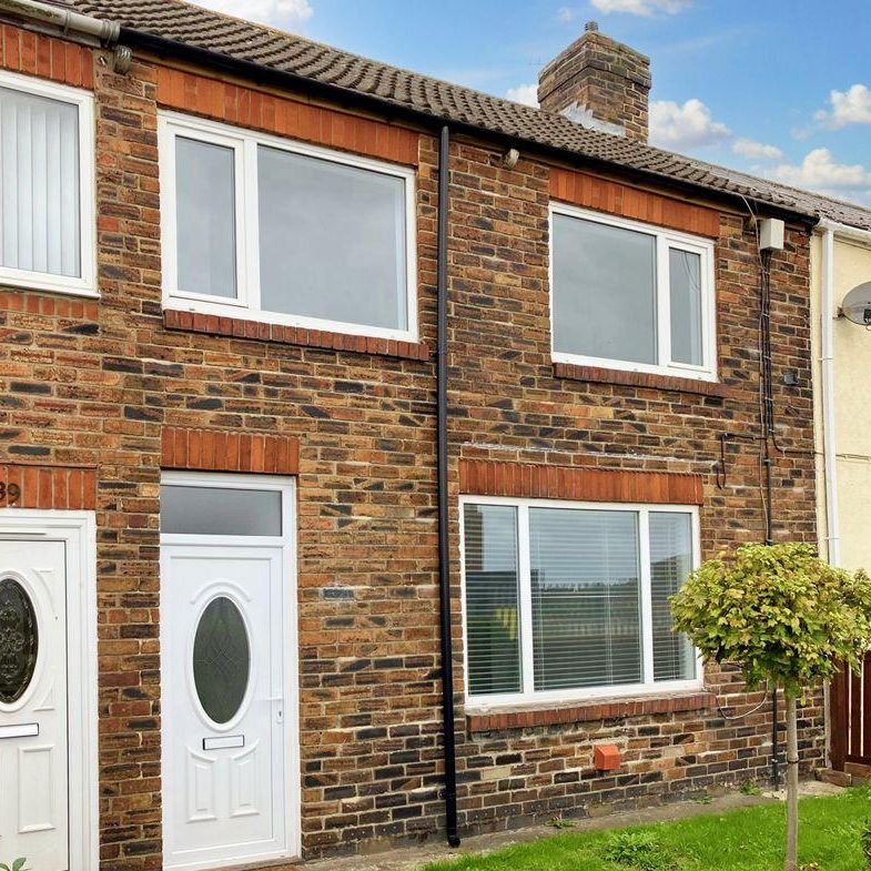 2 bed terraced house to rent in NE63 - Photo 1