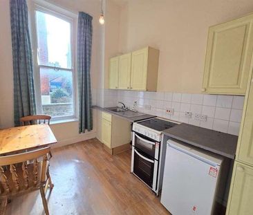 Ramshill Road, Scarborough, YO11 - Photo 6