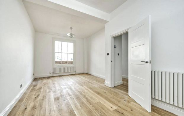 Latimer Road, W10 - Photo 1