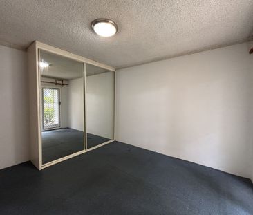 Modern Apartment in Prime West Ryde Location - Photo 2