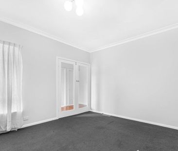 105 Hull Road, Croydon - Photo 2