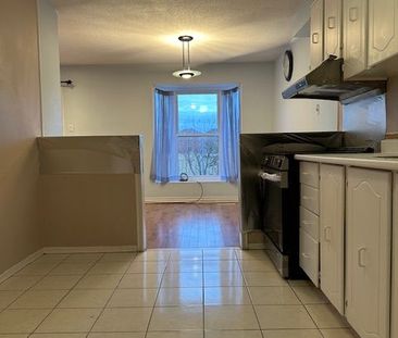 For Lease - 77 Phalen Crescent, Toronto, Ontario - Photo 5