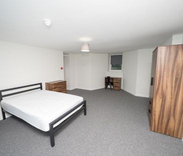 Student Apartment 8 bedroom, Broomhill, Sheffield - Photo 1