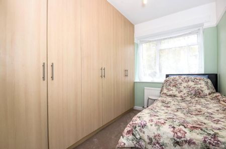 3 Bed Flat, Alexandra Avenue, HA2 - Photo 5