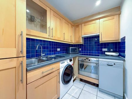 2 bedroom flat to rent - Photo 3