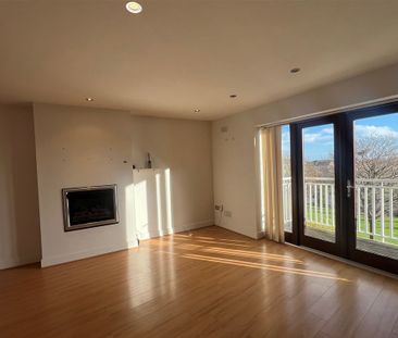 Apartment 27, The Crescent, Charlesland, Greystones, Wicklow - Photo 2