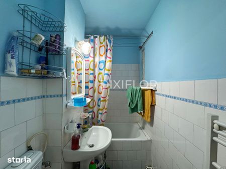 Apartament cu 3 camere decomandate în cart. Dâmbul Pietros - Fotografie 4